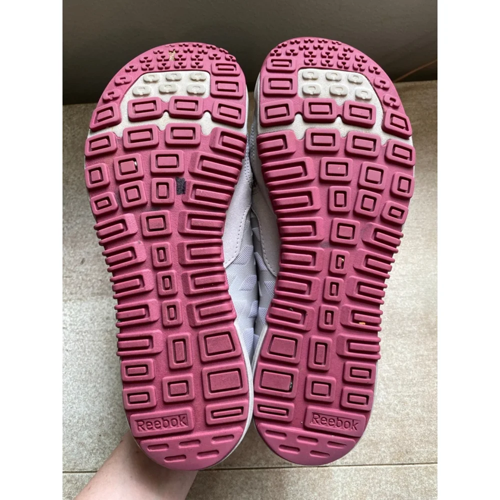 Reebok CrossFit Training Barefoot Sneakers Gray Berry Purple 10.5 Lightweight